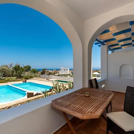 Private Pool Karterados (Santorini)